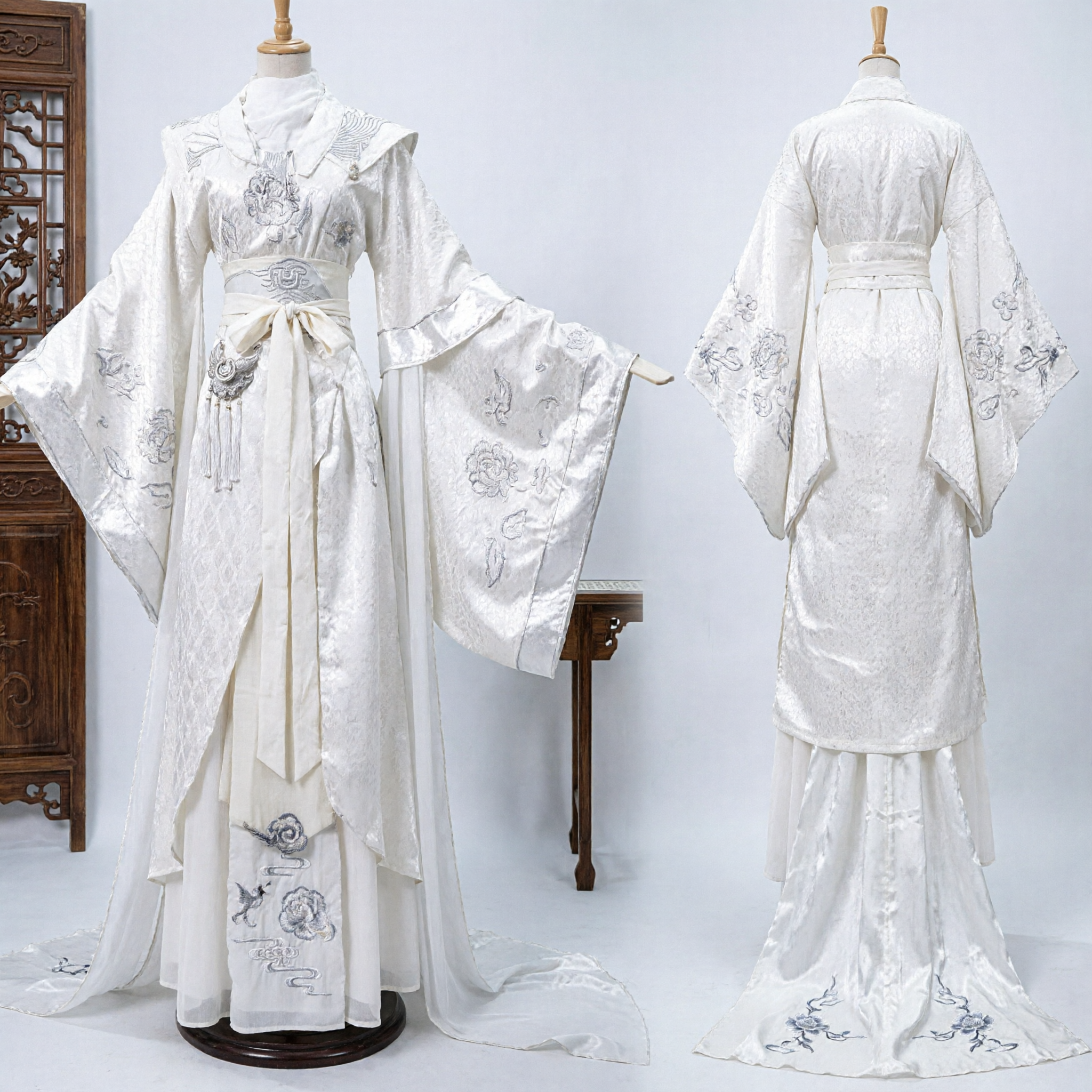 White Chinese Traditional Hanfu Costume Ancient Fairy Dress Embroidered Wide Sleeve Clothing for Women Cosplay